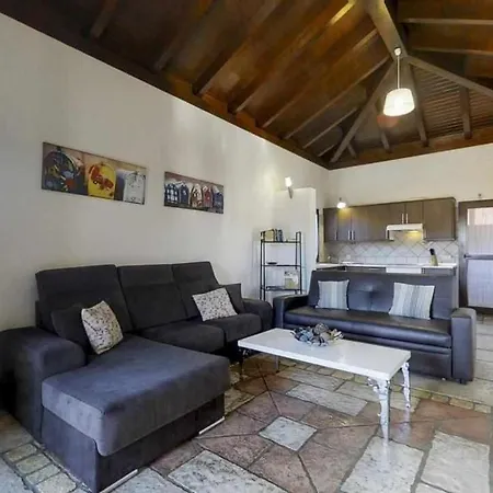 Anju Vistas Del Mar *